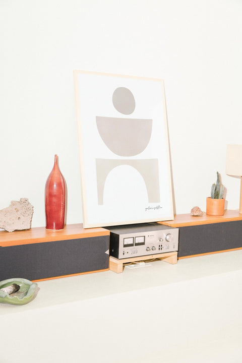 Stacked Silence (behövs det ändra bild?) - FrenzyFrame