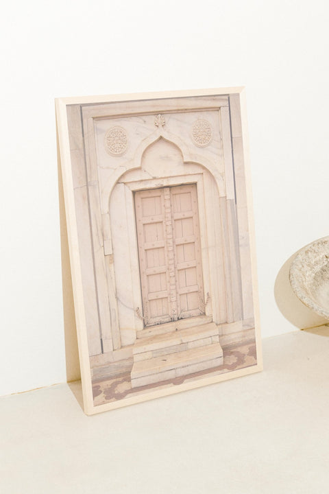 The Quiet Door - FrenzyFrame