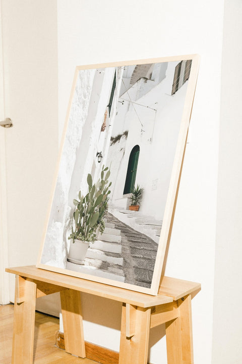 Quiet Steps - FrenzyFrame