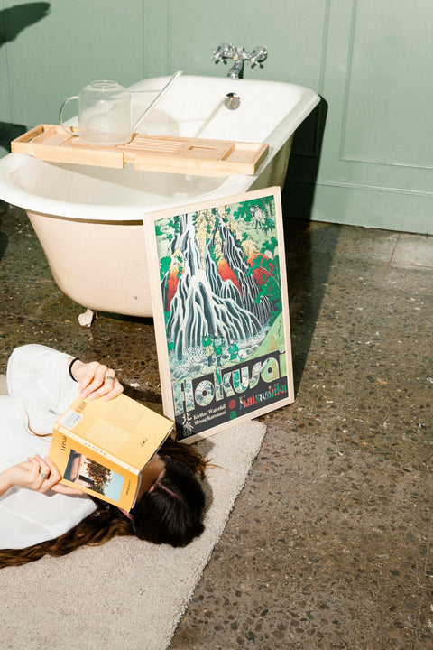 Katsushika Hokusai - FrenzyFrame