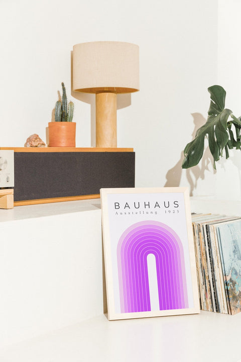 Bauhaus Loop poster visad med valfri ram – FrenzyFrame