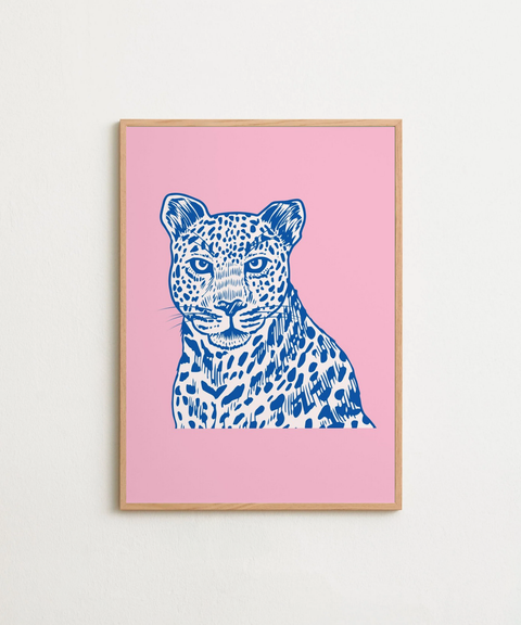Blue Leopard poster visad med valfri ram – FrenzyFrame djurtavla