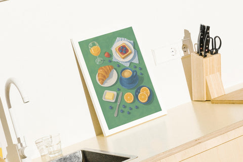 Crème de la Croissant poster visad på vägg med ram som tillval – FrenzyFrame
