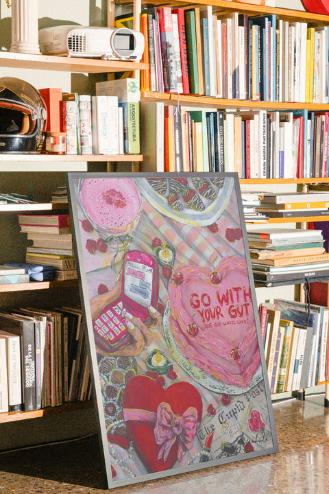 Go With Your Gut poster med ram som tillval visad i miljö – FrenzyFrame