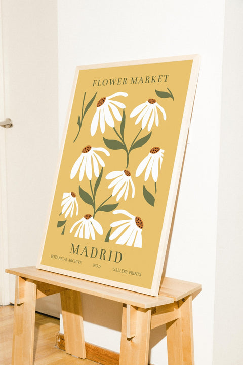 Madrid in Bloom poster visad med valfri ram – FrenzyFrame