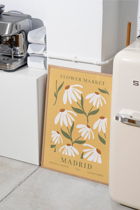 Madrid in Bloom poster visad med valfri ram – FrenzyFrame