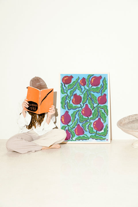 Pomegranates poster visad med valfri ram – FrenzyFrame