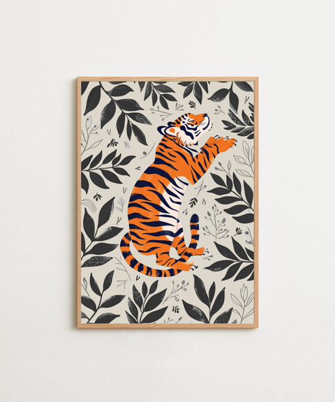 Sleepy Tiger poster visad med ram som tillval – FrenzyFrame