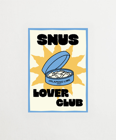 Snus Lover Club poster med humoristisk design – FrenzyFrame