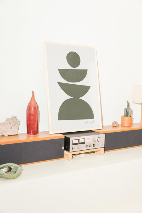 The Shape of Stillness poster med valfri ram – FrenzyFrame