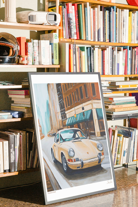 Timeless Drift poster visad med ram som tillval – FrenzyFrame
