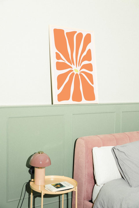Wild Bloom poster visad med ram som tillval – FrenzyFrame